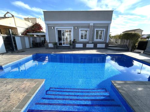 Villa Oasis Esperanza Camposol Sector D