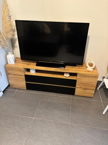 Afbeelding uit fotogalerij van Appart cosy in La Seyne-sur-Mer