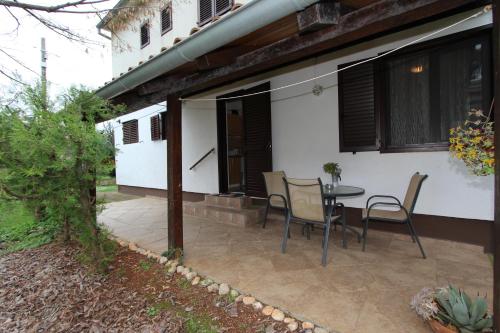 Apartments Rosanna 2