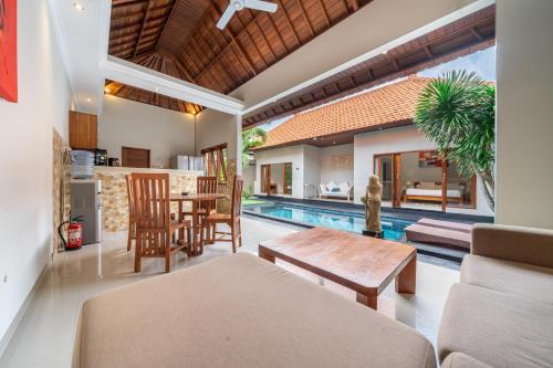 Πισίνα στο ή κοντά στο Ben & B villa
