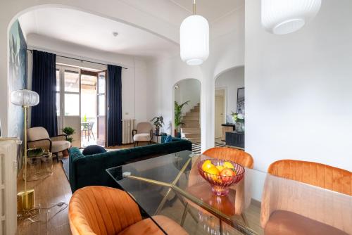 Elegant Penthouse with Terrace
