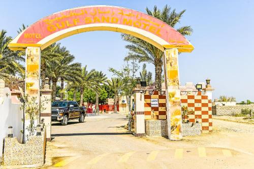 Fotografie z fotogalerie ubytování OYO 138 Gulf Sand Motel v destinaci Barka