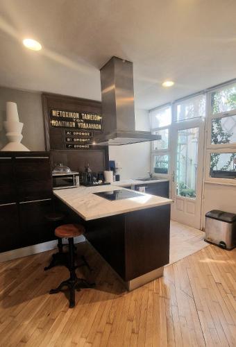 Comfy penthouse in the center of Athens