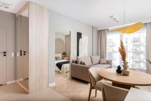 Sandstone Apartament - homfi Collection