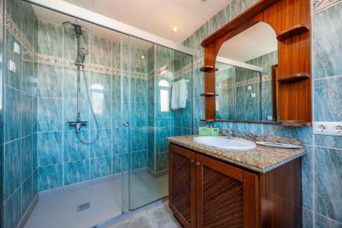 Ένα μπάνιο στο Sa Torre I