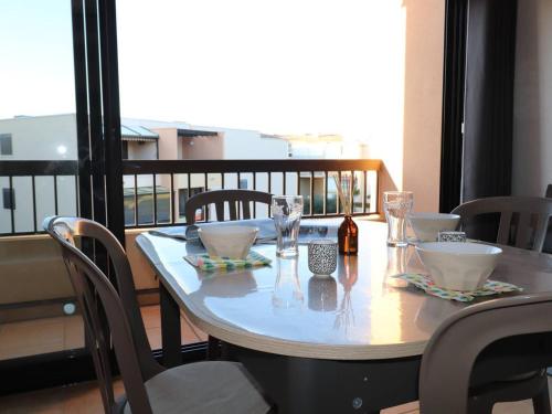 Studio cabine équipé pour 4 pers avec parking privé à 2 min de la mer au Grau-du-Roi - FR-1-307-210