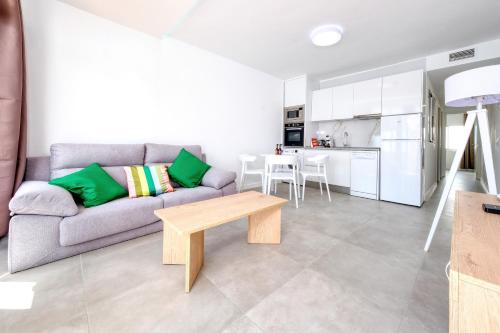 Puerto Rubi 4 - 100M to the Beach By Lanzarote Vacation Homes