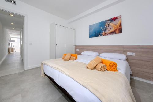 Puerto Rubi 4 - 100M to the Beach By Lanzarote Vacation Homes