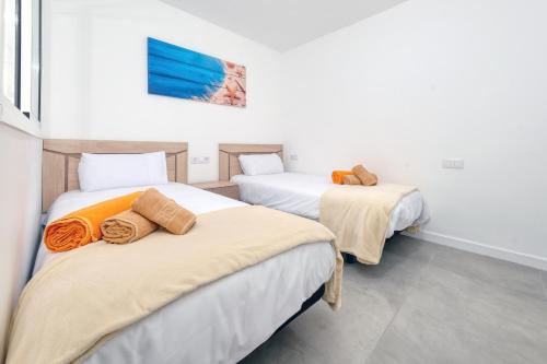 Puerto Rubi 4 - 100M to the Beach By Lanzarote Vacation Homes