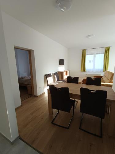 Televisyen dan/atau pusat hiburan di ORCHIDEA PREMIUM Apartment