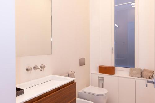 L'Home a Montecarlo 3 bedrooms near train station port photo 8