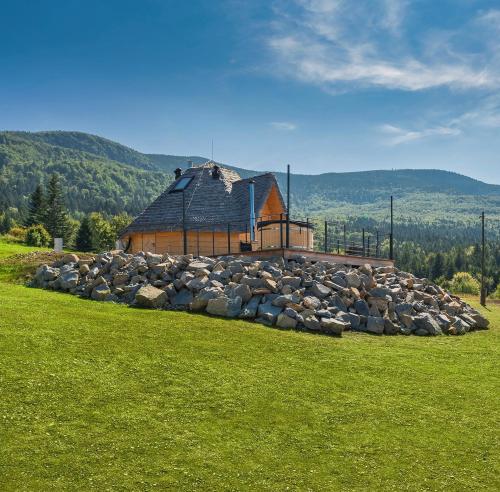 Osada Poli Zawoja - Panoramiczny Domek z Prywatną Balią i Hydromasażem