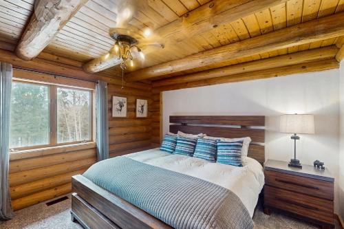 Katil atau katil-katil dalam bilik di Serenity View Cabin