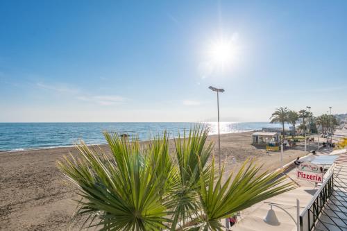 WintowinRentals Bezmiliana Playa en Apartamento con Vistas al Mar en Primera Línea
