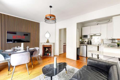 Duplex cozy a Proximite de la Tour Eiffel with AC