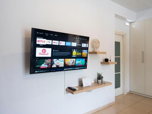 Televisyen dan/atau pusat hiburan di ZoelGrek Luxury Suite 2