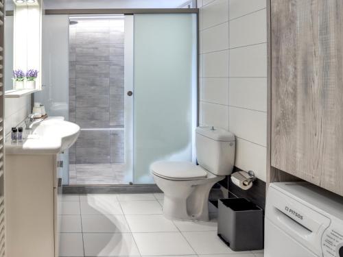 Bilik mandi di ZoelGrek Luxury Suite 2