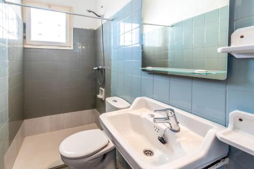 Kúpeľňa v ubytovaní Sant Genís 19 ático con terraza y vistas