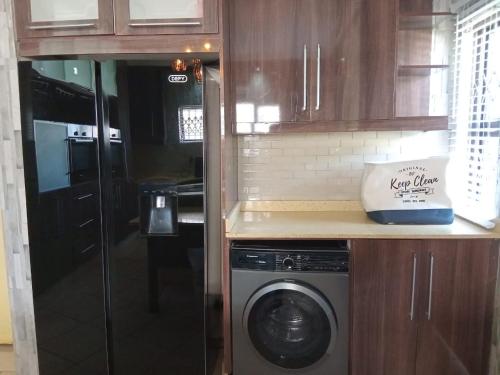 Dapur atau dapur kecil di Le Classic A Montclair