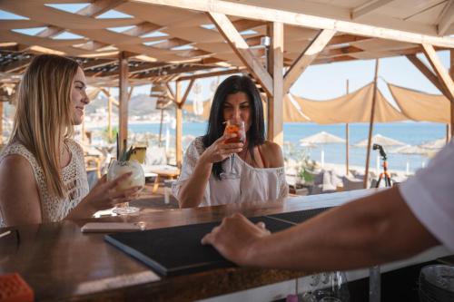 Gallery image of Hotel Agni On The Beach in Sarti