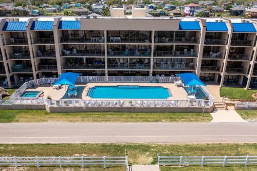 Bazén v ubytování Reel Love nebo v jeho okolí