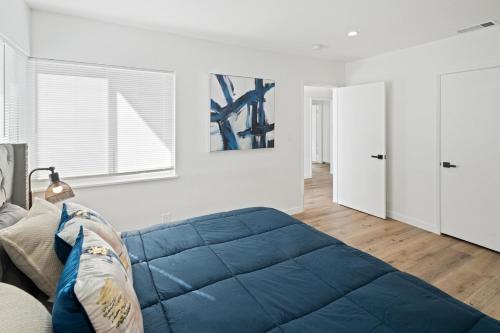 Χώρος καθιστικού στο House with pool in prime location - 10 mins to Universal Studio