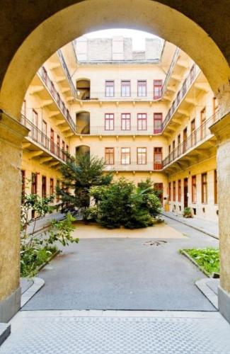 Oktogon Apartman Cozy Terrace