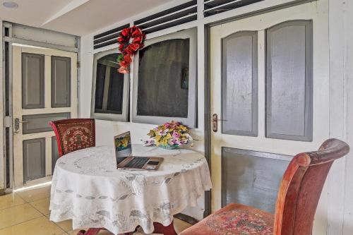 Fotografie z fotogalerie ubytování Hotel O Susupuan KostNearTaman Deki Lestari v destinaci Tondano