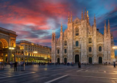 Bilocale in Bande Nere-metro rossa Duomo