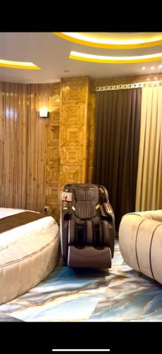 Kabirs Hotel Kalamにあるシーティングエリア