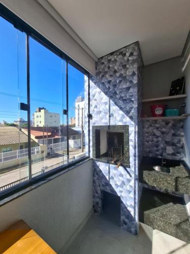 Fotografie z fotogalerie ubytování APARTAMENTO Completo 100 Metros PRAIA 19 Minutos BETO CARREIRO v destinaci Piçarras