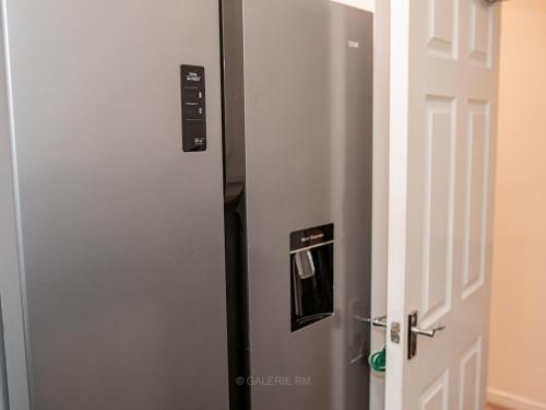 Φωτογραφία από το άλμπουμ του 2bed Flat with private parking σε Γουόλσολ