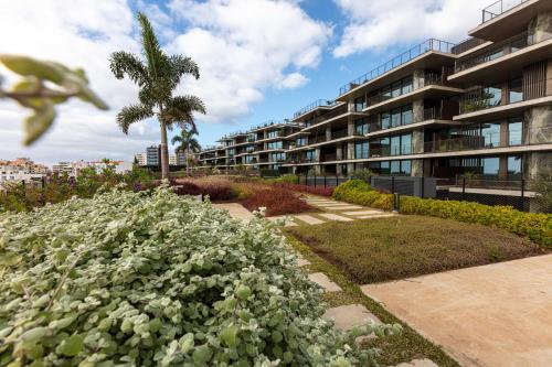 Savoy Residence Monumentalis 2B or Not 2B by LM&AC Signature