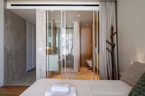 Savoy Residence Monumentalis 2B or Not 2B by LM&AC Signature