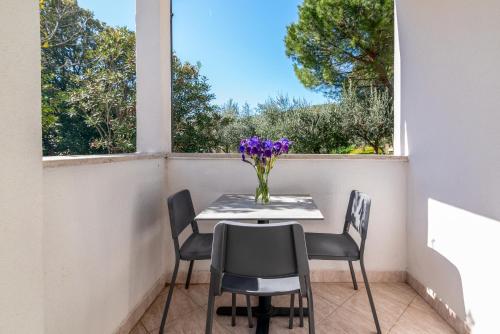 Apartments with parking space Rabac, Labin - 7621