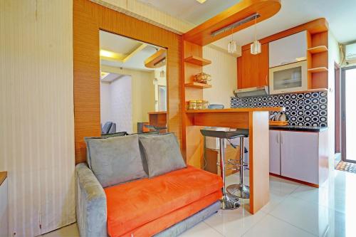 Η κουζίνα ή μικρή κουζίνα στο OYO 93352 Apartement Gateway Cicadas By Db Rent