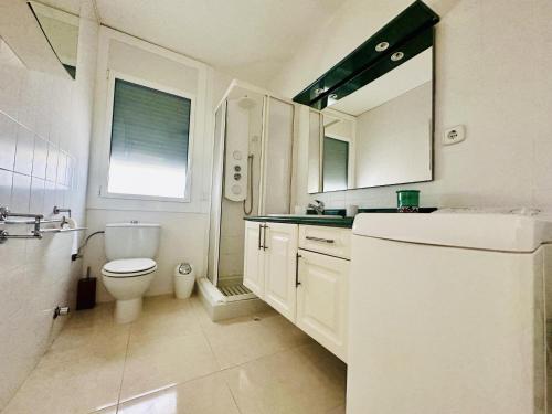 Apartamento en Roses con Terraza y Parking para 6 - ES-258-116