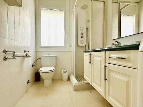 Apartamento en Roses con Terraza y Parking para 6 - ES-258-116