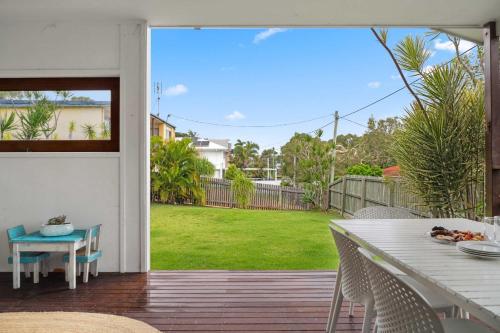 Zahrada ubytování Tooway Beach House Walk to beach & Pet-friendly