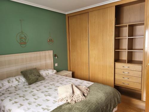 Puerta del Húmedo - con Garaje - WIFI - Centro Ciudad