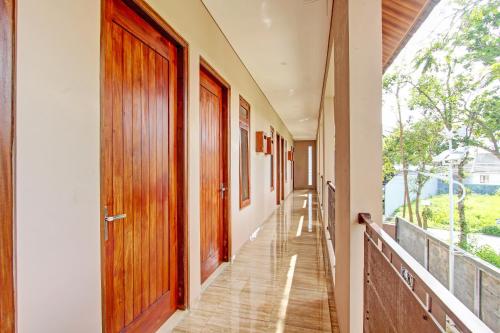 Φωτογραφία από το άλμπουμ του OYO Life 93497 Griya Kost Rr σε Salatiga