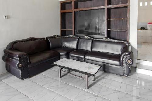 Gallery image of OYO 93582 Liani Homestay Syariah in Kuripan