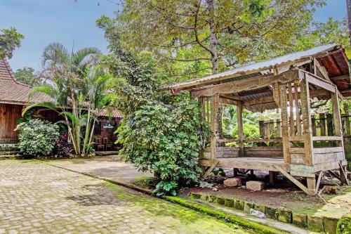 Gallery image of Hotel O Omah Baturan Syariah in Solo