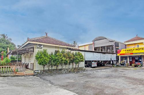 Fotografie z fotogalerie ubytování OYO 93660 New Family Hotel Syariah v destinaci Magelang