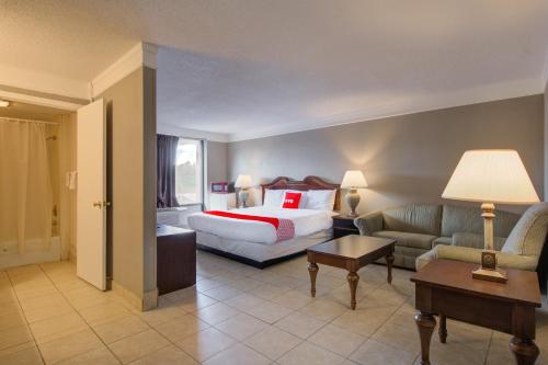 OYO Hotel Douglas GA US-441にあるベッド
