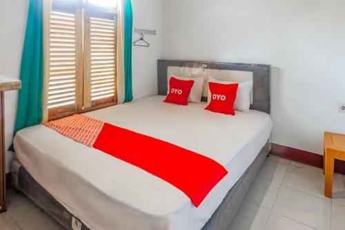 Photo de la galerie de l'établissement OYO 93729 Radesa Family Homestay, à Kuta Lombok