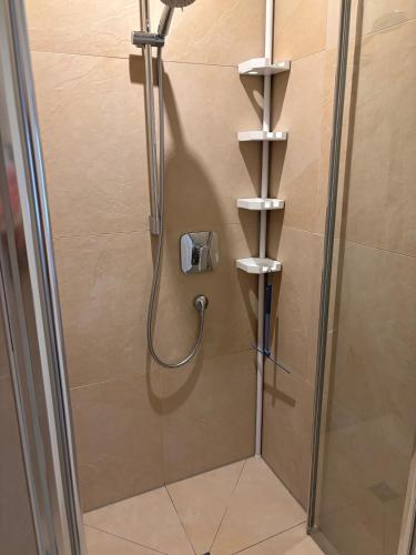 Bilik mandi di Turners Suite