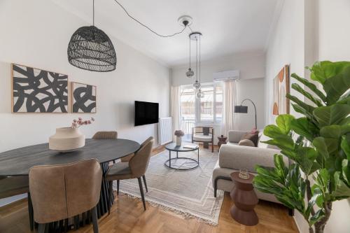 Modern Athenian Nest near Kallimarmaro Stadium by UPSTREET