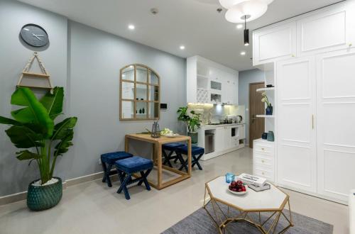 Η κουζίνα ή μικρή κουζίνα στο Enter Right Homestay SmartCity