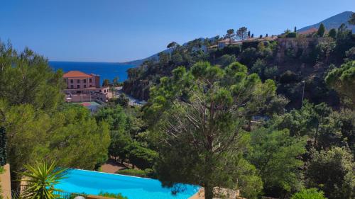 Sea view flat 5 minutes from the beach